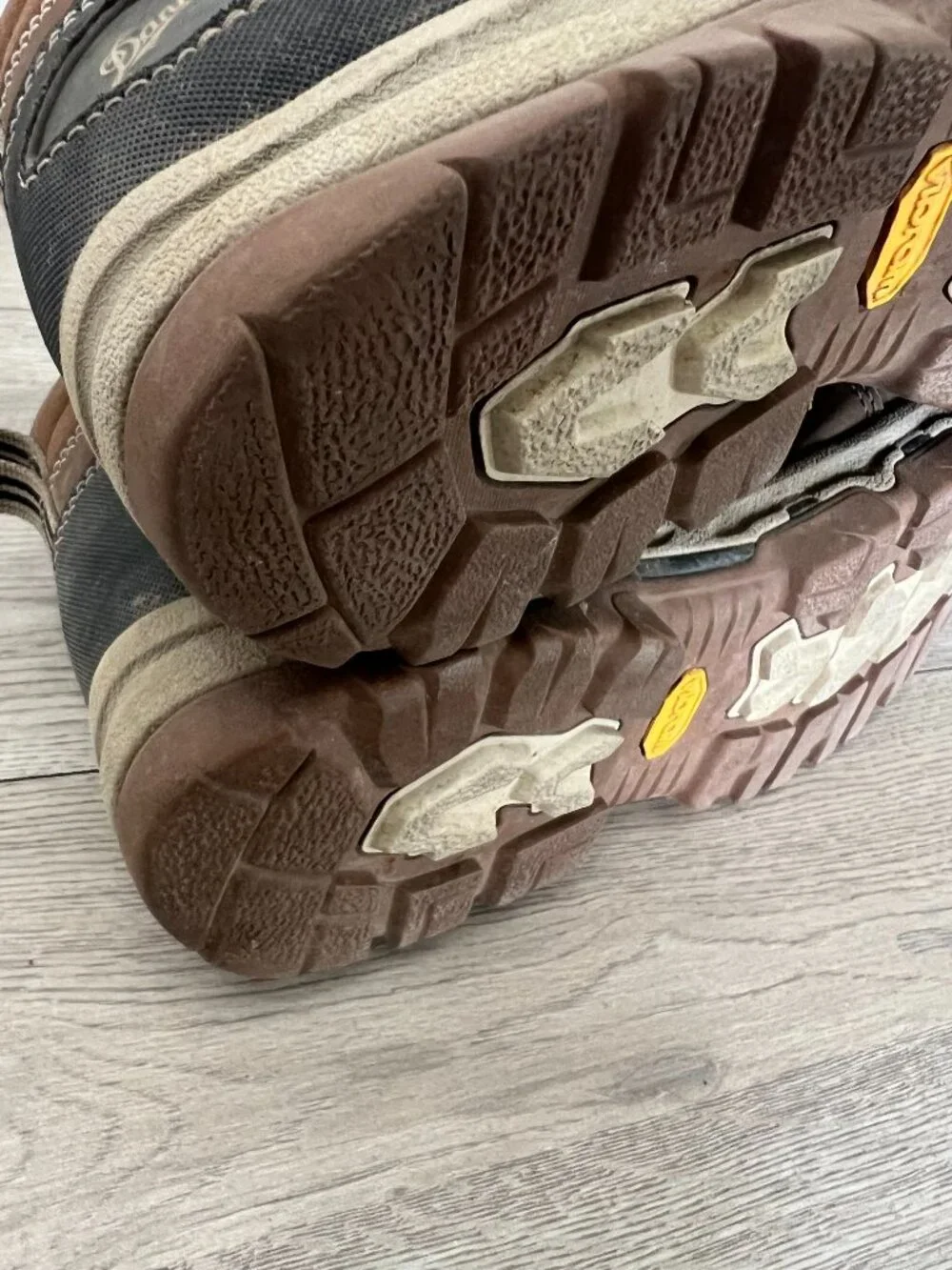 Danner Work Boots Gore Tex Composite Toe Vicious 4.5 Tan Brown Men's Size 9.5 D